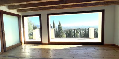 Real Estates picture 16 Ref. R16587