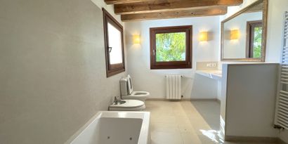 Real Estates picture 13 Ref. R16587