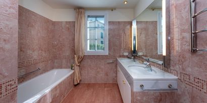 Inmobiliaria picture 13 Ref. Nº. 83253