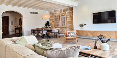 Real Estates picture 5 Ref. 83413