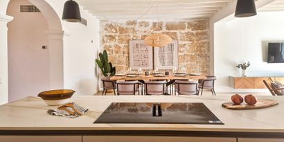 Real Estates picture 6 Ref. 83413