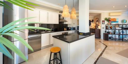 Real Estates picture 11 Ref. 83350