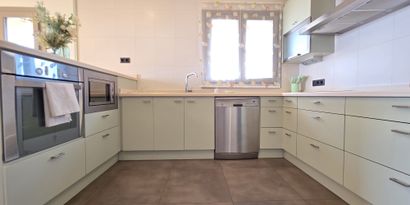 Inmobiliaria picture 2 Ref. Nº. R29408