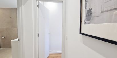 Real Estates picture 15 Ref. R24046