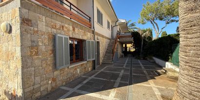 Inmobiliaria picture 0 Ref. Nº. R29461