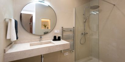 Real Estates picture 19 Ref. 83425