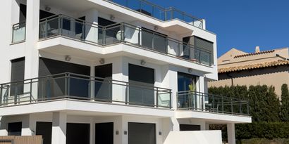 Inmobiliaria picture 21 Ref. Nº. 82810