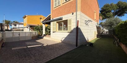 Inmobiliaria picture 3 Ref. Nº. R29503