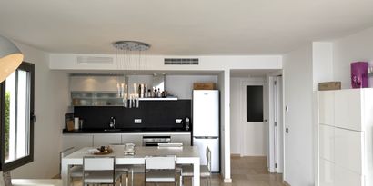 Inmobiliaria picture 6 Ref. Nº. 82810