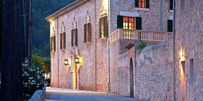 Real Estates picture 2 Ref. 51773