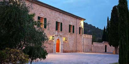 Real Estates picture 3 Ref. 51773