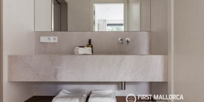 Real Estates picture 10 Ref. 83510