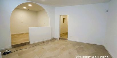Real Estates picture 6 Ref. 83601