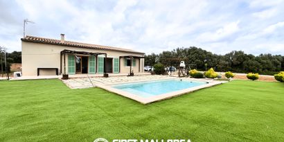 Real Estates picture 1 Ref. R26931