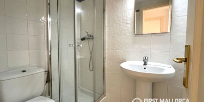Inmobiliaria picture 10 Ref. Nº. R17337