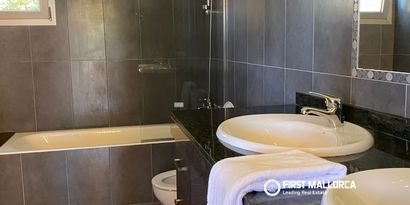 Inmobiliaria picture 7 Ref. Nº. R29742