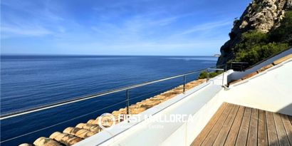 Inmobiliaria picture 0 Ref. Nº. 83697