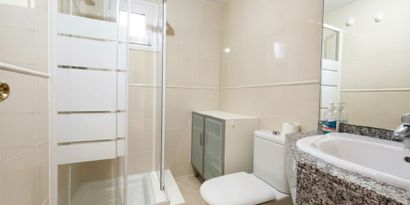 Inmobiliaria picture 10 Ref. Nº. R29925