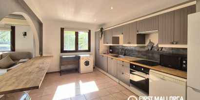 Real Estates picture 6 Ref. R29920