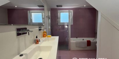 Inmobiliaria picture 13 Ref. Nº. 83972