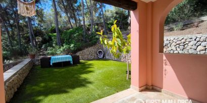 Real Estates picture 18 Ref. R11440