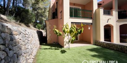 Real Estates picture 21 Ref. R11440