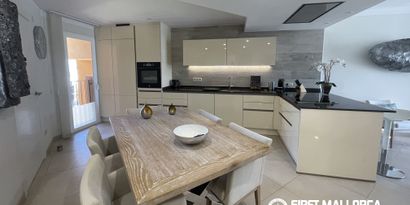 Inmobiliaria picture 4 Ref. Nº. 84027