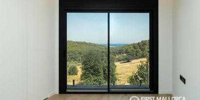 Real Estates picture 5 Ref. 83901