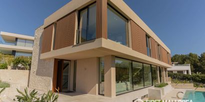 Inmobiliaria picture 0 Ref. Nº. 83176