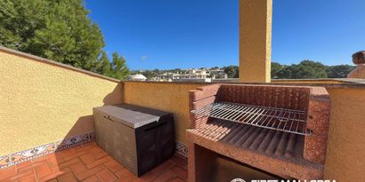 Real Estates picture 14 Ref. R15982