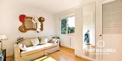 Inmobiliaria picture 2 Ref. Nº. R10858