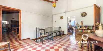 Real Estates picture 9 Ref. 64433