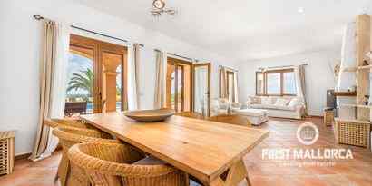 Real Estates picture 7 Ref. R11508