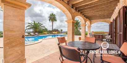 Real Estates picture 3 Ref. R11508