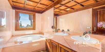 Real Estates picture 10 Ref. 66266