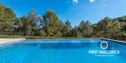 Real Estates picture 15 Ref. R6679