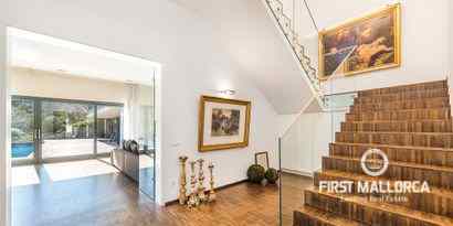 Real Estates picture 9 Ref. R6679