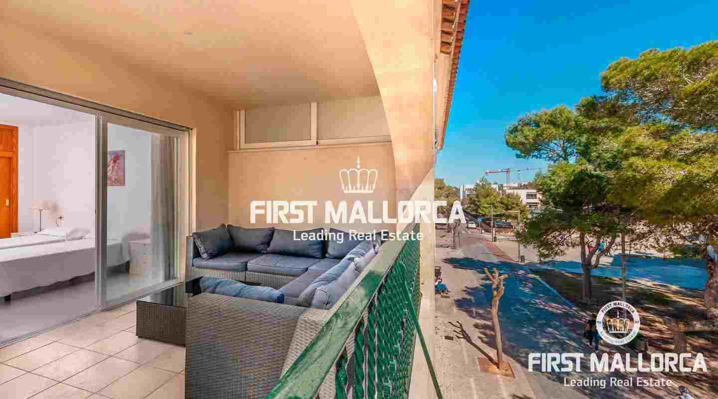 DuplexApartment in erster Meereslinie in Colonia Sant Jordi