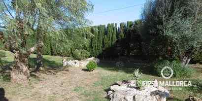 Real Estates picture 17 Ref. R12396