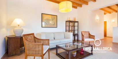 Real Estates picture 1 Ref. R8969