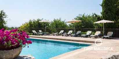 Real Estates picture 0 Ref. R8969