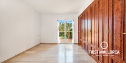 Real Estates picture 8 Ref. 66358