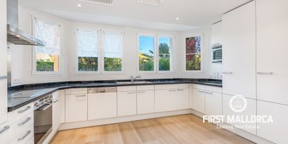 Real Estates picture 1 Ref. 66358